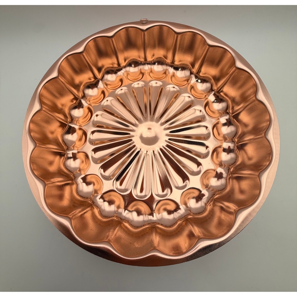 Vintage Copper Tone Fluted Gelatin Cake Mold Sunburst Wall Decor H071